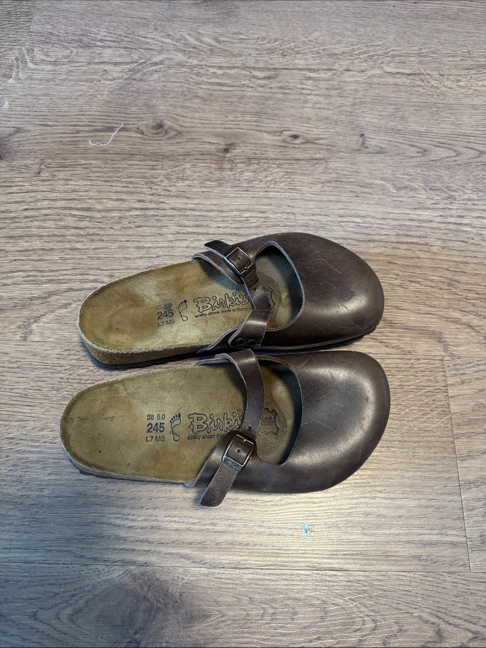 clogs